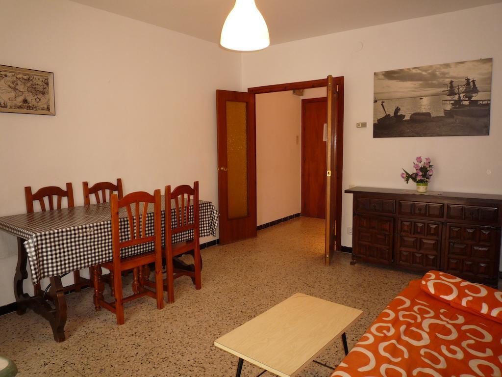 Villa Service - Apartamentos Aransol El Vendrell Habitación foto